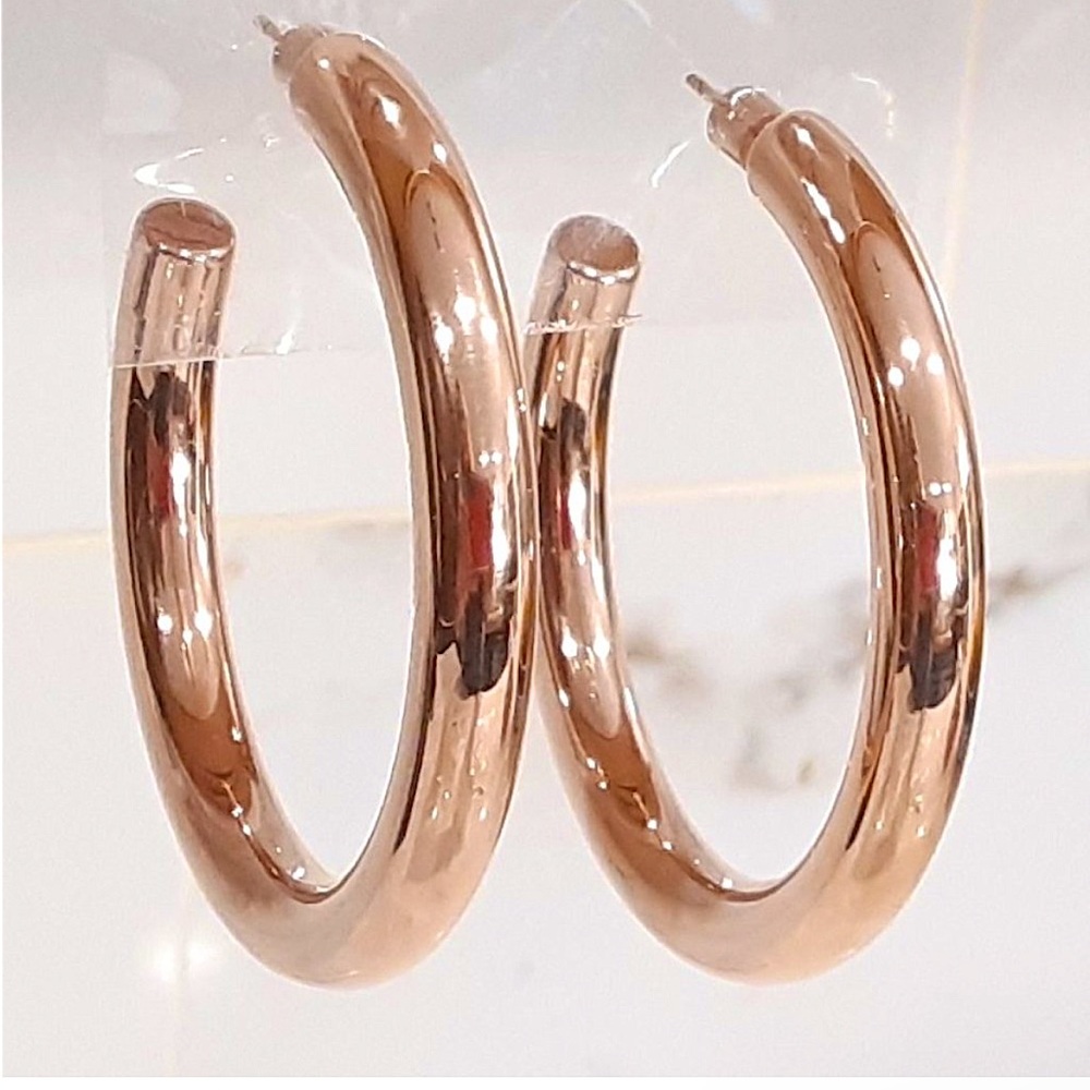 Wanderlust + Co, 18k Rose Gold “Faye“ Hoop Earring Mini , standard, or XL